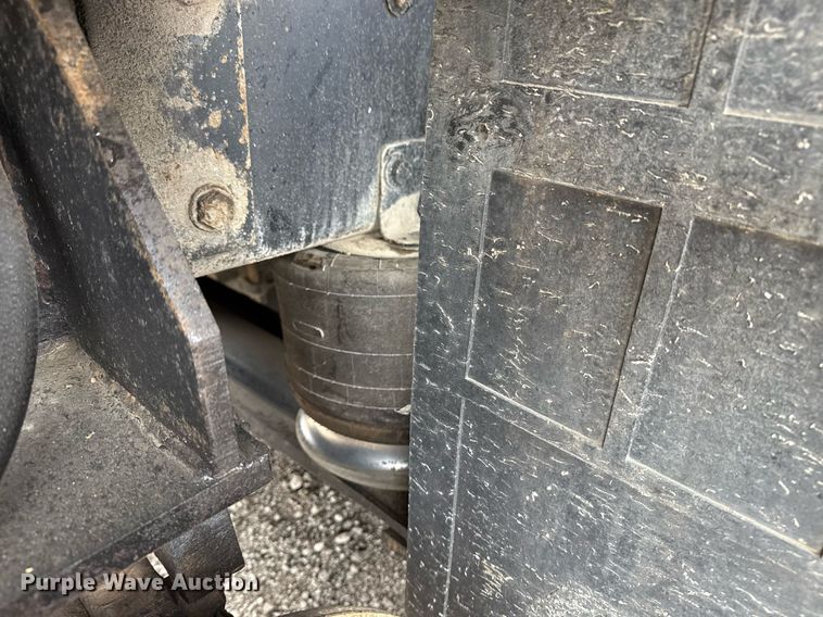 image for item EG5717 2007 Freightliner Business Class M2 Crew Cab crane truck