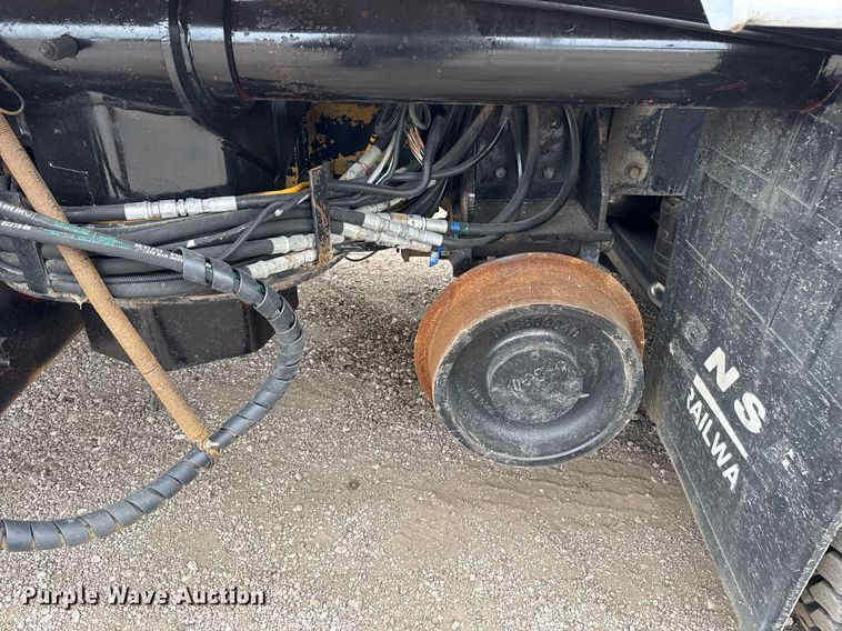 image for item EG5717 2007 Freightliner Business Class M2 Crew Cab crane truck