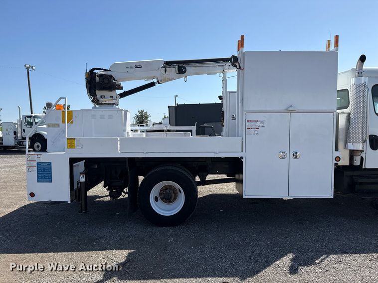 image for item EG5743 2007 Freightliner  Business Class M2 Crew Cab utility / service truck