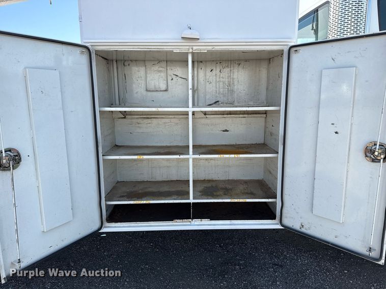 image for item EG5743 2007 Freightliner  Business Class M2 Crew Cab utility / service truck