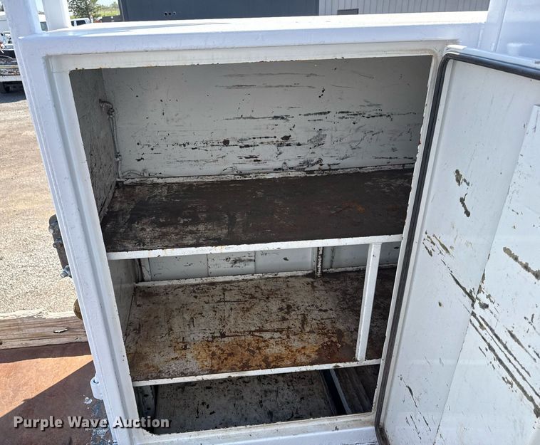 image for item EG5743 2007 Freightliner  Business Class M2 Crew Cab utility / service truck