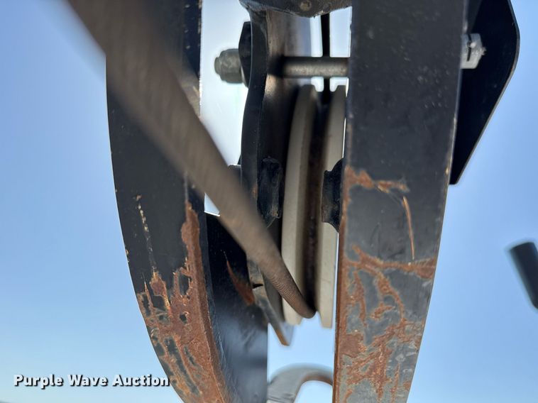 image for item EG5743 2007 Freightliner  Business Class M2 Crew Cab utility / service truck