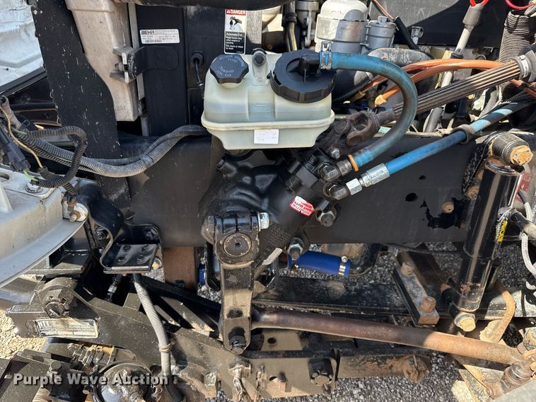 image for item EG5743 2007 Freightliner  Business Class M2 Crew Cab utility / service truck