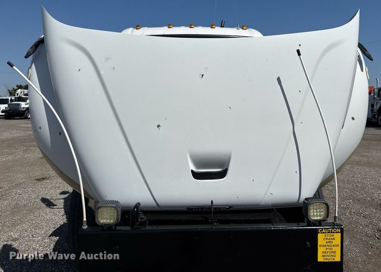 image for item EG5743 2007 Freightliner  Business Class M2 Crew Cab utility / service truck