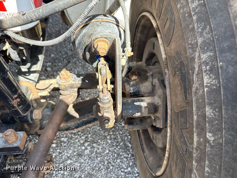 image for item EG5743 2007 Freightliner  Business Class M2 Crew Cab utility / service truck