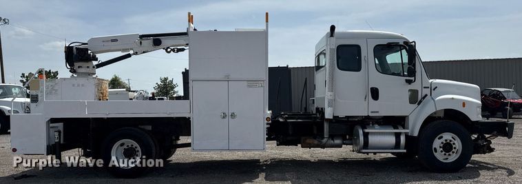 image for item EG5769 2008 Freightliner Business Class M2 Ext. Cab utility / service truck