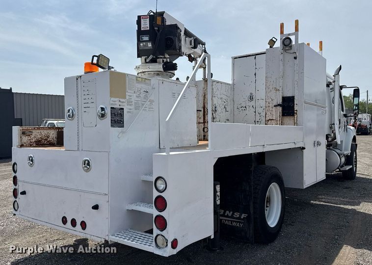 image for item EG5769 2008 Freightliner Business Class M2 Ext. Cab utility / service truck