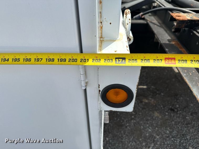 image for item EG5769 2008 Freightliner Business Class M2 Ext. Cab utility / service truck