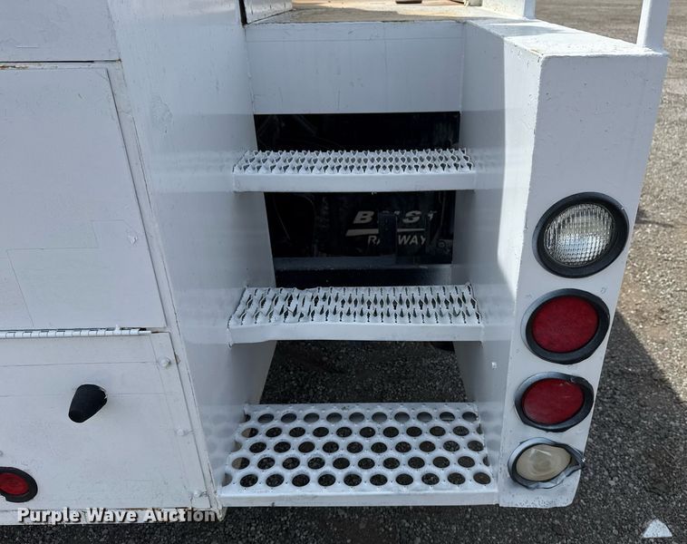 image for item EG5769 2008 Freightliner Business Class M2 Ext. Cab utility / service truck