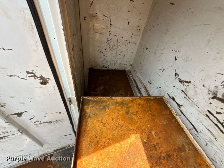 image for item EG5769 2008 Freightliner Business Class M2 Ext. Cab utility / service truck