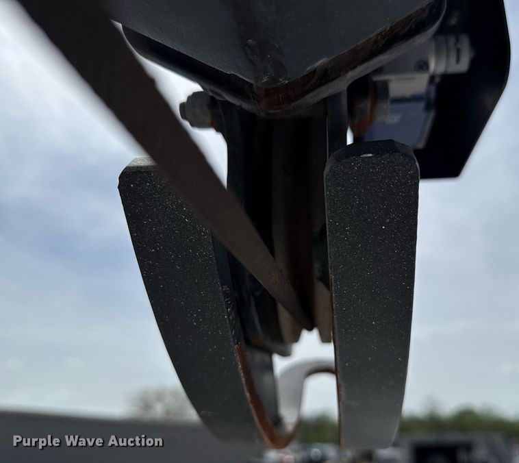 image for item EG5769 2008 Freightliner Business Class M2 Ext. Cab utility / service truck