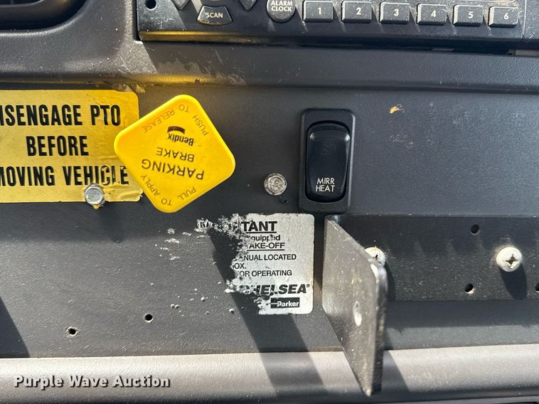 image for item EG5769 2008 Freightliner Business Class M2 Ext. Cab utility / service truck