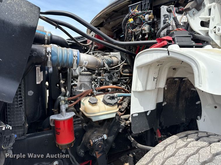 image for item EG5769 2008 Freightliner Business Class M2 Ext. Cab utility / service truck