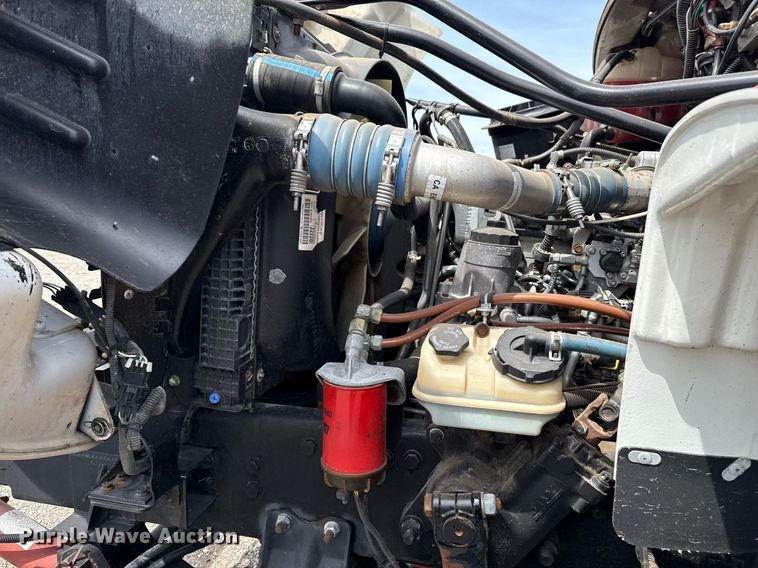 image for item EG5769 2008 Freightliner Business Class M2 Ext. Cab utility / service truck