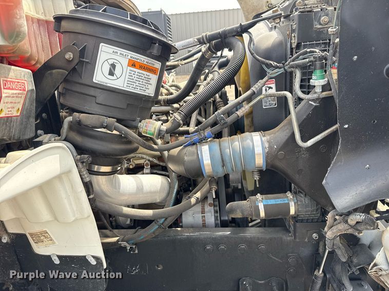 image for item EG5769 2008 Freightliner Business Class M2 Ext. Cab utility / service truck