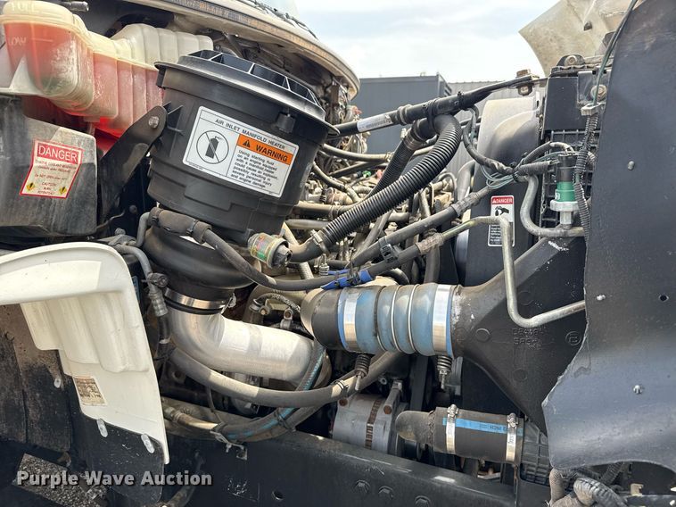 image for item EG5769 2008 Freightliner Business Class M2 Ext. Cab utility / service truck