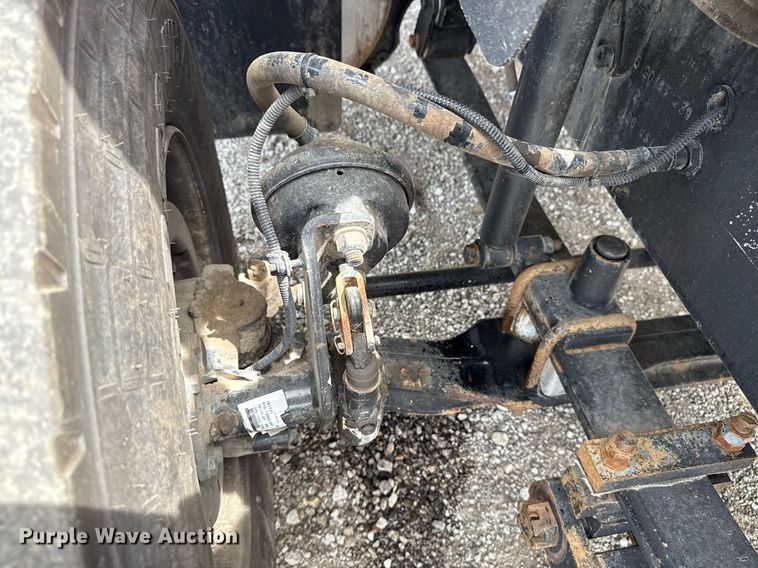 image for item EG5769 2008 Freightliner Business Class M2 Ext. Cab utility / service truck