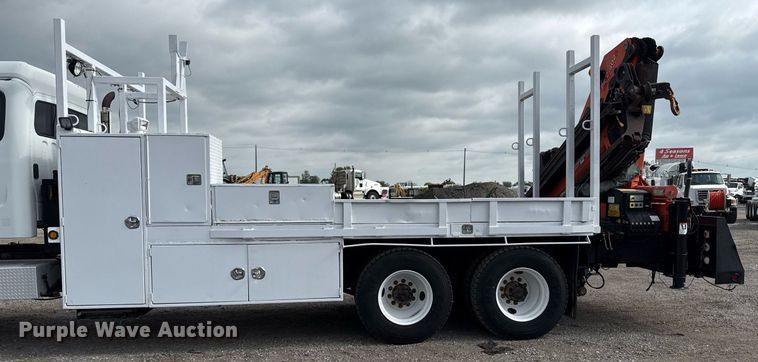 image for item EG5779 2007 Freightliner Business Class M2 Ext. Cab crane truck