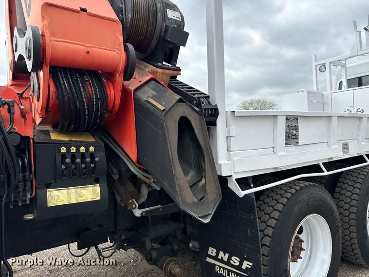 image for item EG5779 2007 Freightliner Business Class M2 Ext. Cab crane truck