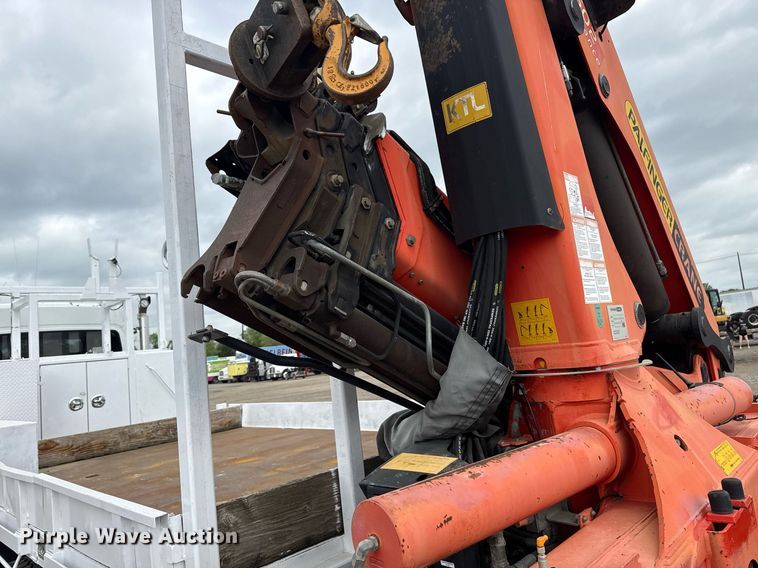 image for item EG5779 2007 Freightliner Business Class M2 Ext. Cab crane truck