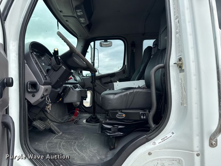 image for item EG5779 2007 Freightliner Business Class M2 Ext. Cab crane truck