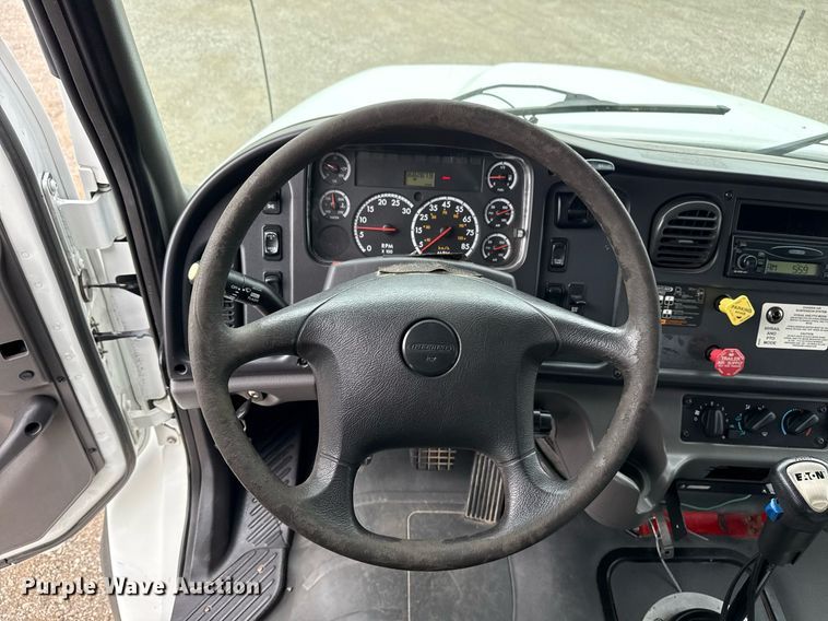 image for item EG5779 2007 Freightliner Business Class M2 Ext. Cab crane truck