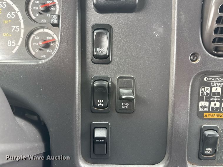 image for item EG5779 2007 Freightliner Business Class M2 Ext. Cab crane truck