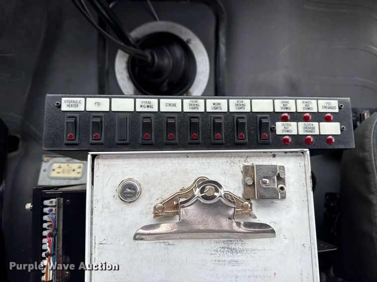 image for item EG5779 2007 Freightliner Business Class M2 Ext. Cab crane truck