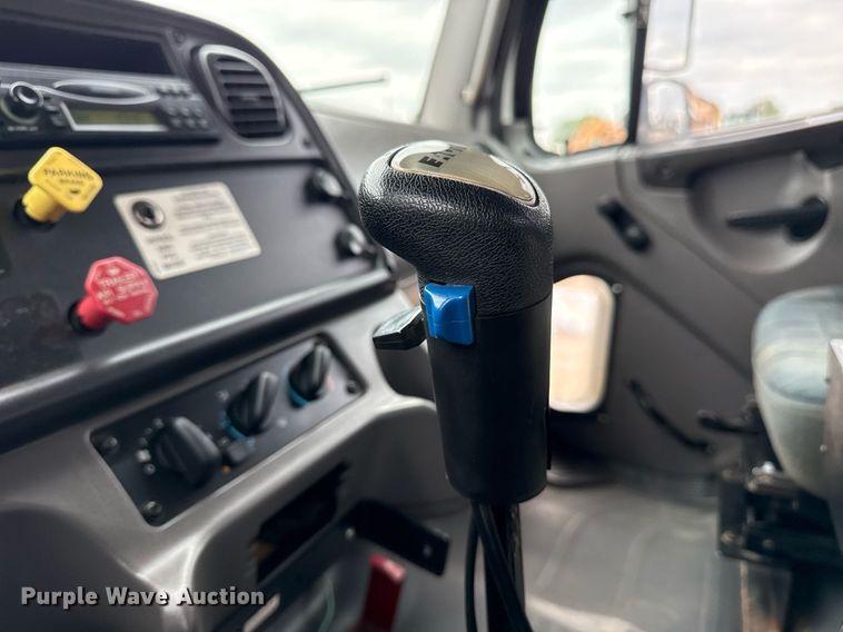 image for item EG5779 2007 Freightliner Business Class M2 Ext. Cab crane truck