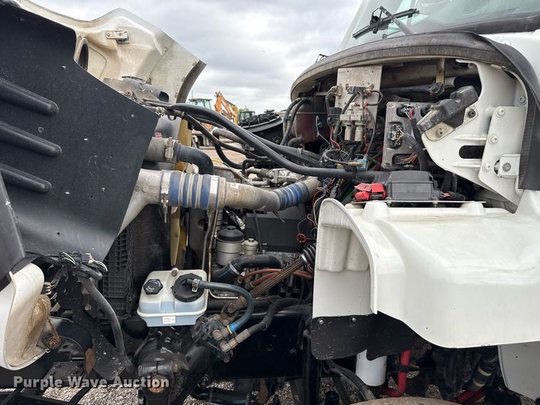 image for item EG5779 2007 Freightliner Business Class M2 Ext. Cab crane truck