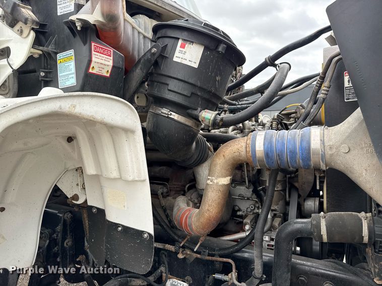 image for item EG5779 2007 Freightliner Business Class M2 Ext. Cab crane truck