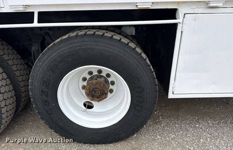 image for item EG5779 2007 Freightliner Business Class M2 Ext. Cab crane truck