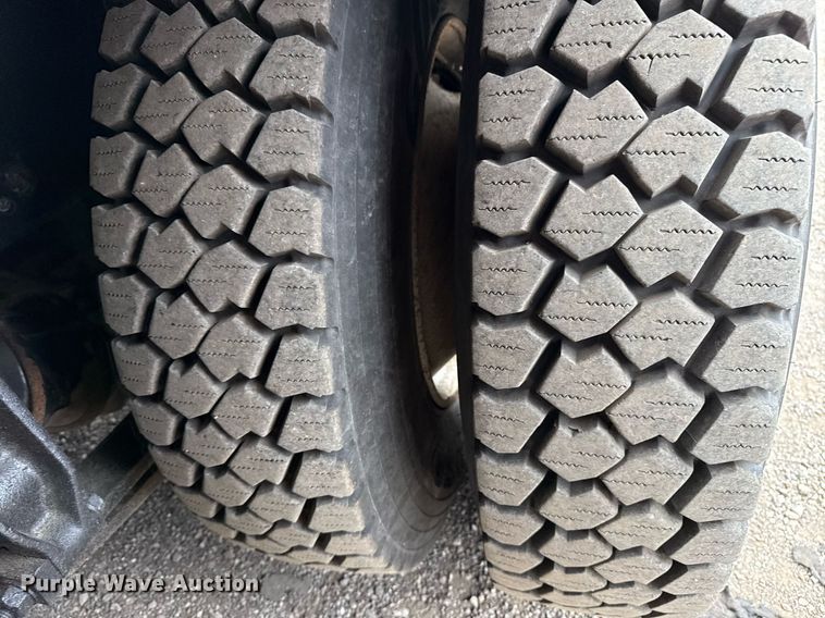 image for item EG5779 2007 Freightliner Business Class M2 Ext. Cab crane truck