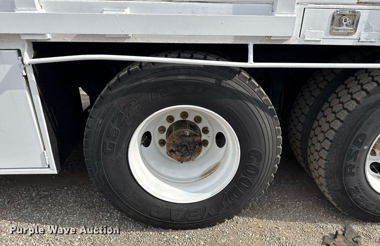 image for item EG5779 2007 Freightliner Business Class M2 Ext. Cab crane truck