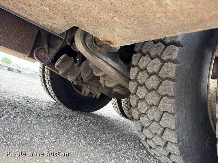 image for item EG5779 2007 Freightliner Business Class M2 Ext. Cab crane truck