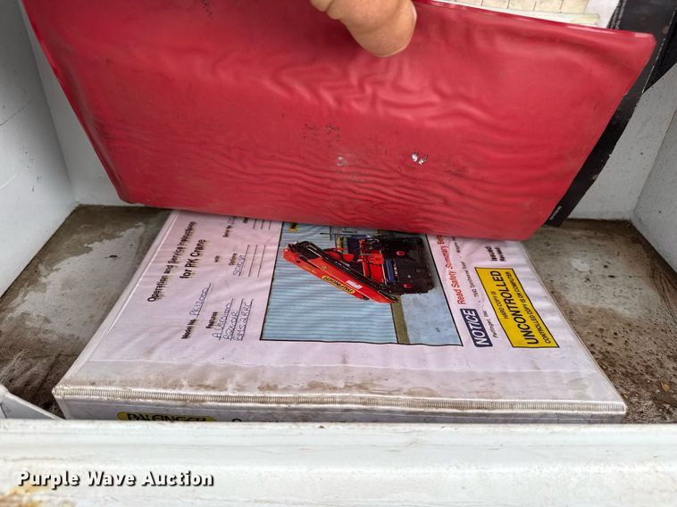 image for item EG5781 2010 Freightliner Business Class M2 crane truck