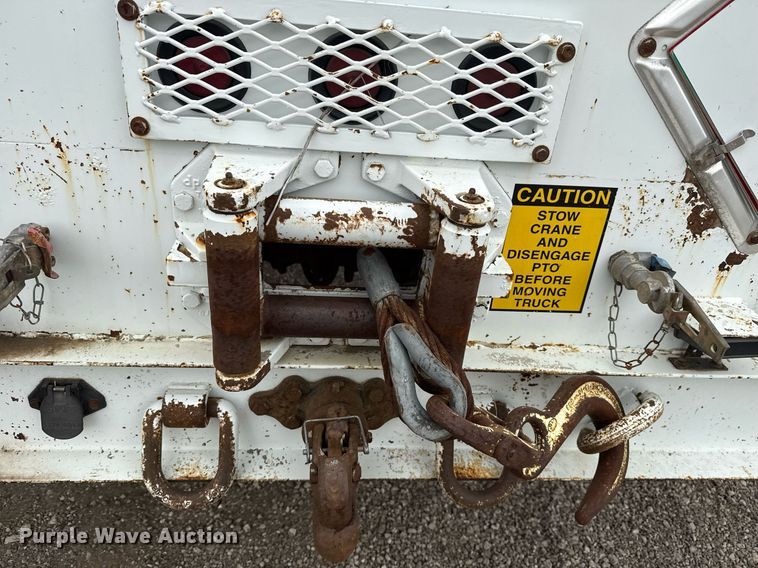 image for item EG5781 2010 Freightliner Business Class M2 crane truck