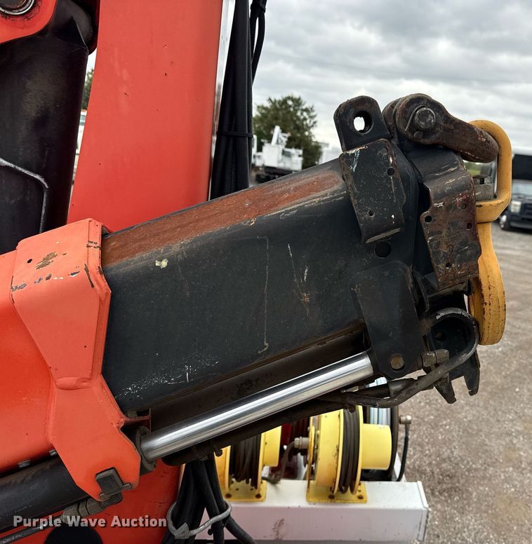 image for item EG5781 2010 Freightliner Business Class M2 crane truck