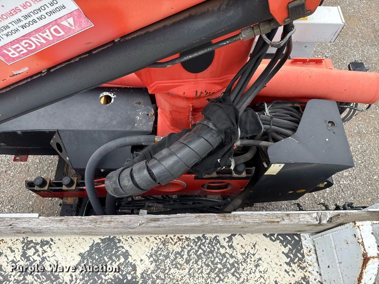 image for item EG5781 2010 Freightliner Business Class M2 crane truck