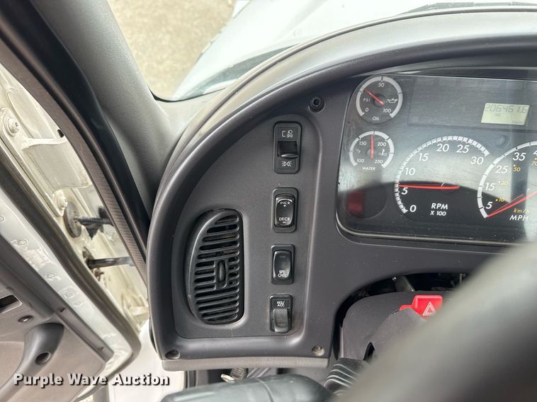 image for item EG5781 2010 Freightliner Business Class M2 crane truck