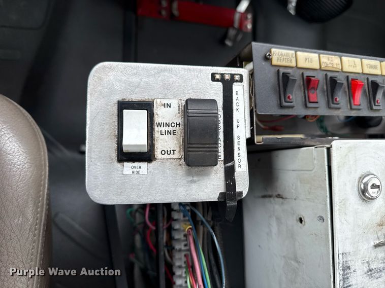 image for item EG5781 2010 Freightliner Business Class M2 crane truck