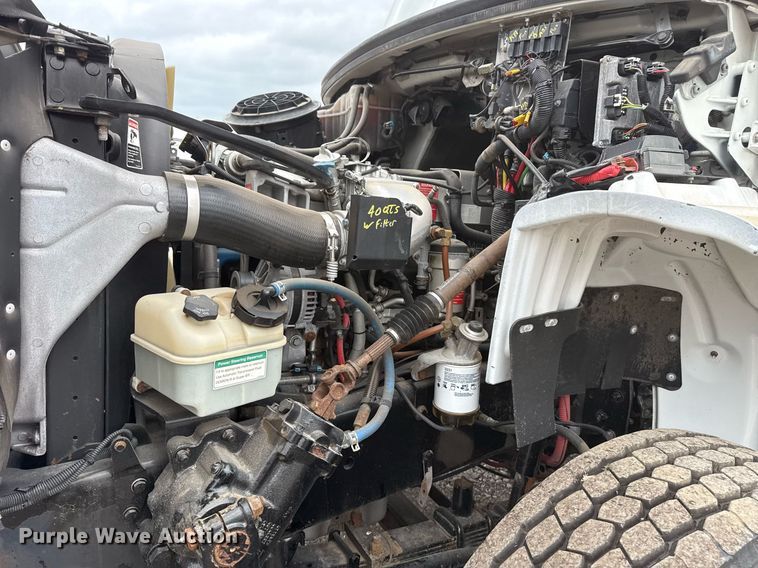 image for item EG5781 2010 Freightliner Business Class M2 crane truck