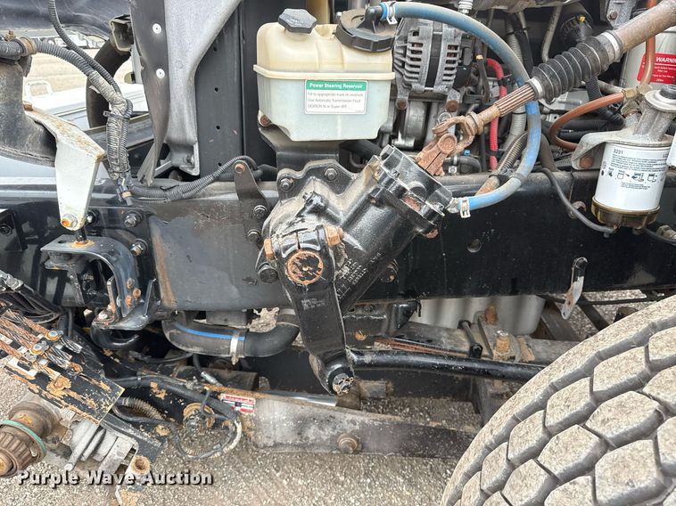 image for item EG5781 2010 Freightliner Business Class M2 crane truck