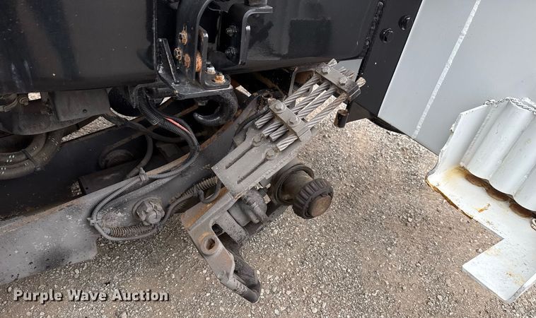 image for item EG5781 2010 Freightliner Business Class M2 crane truck