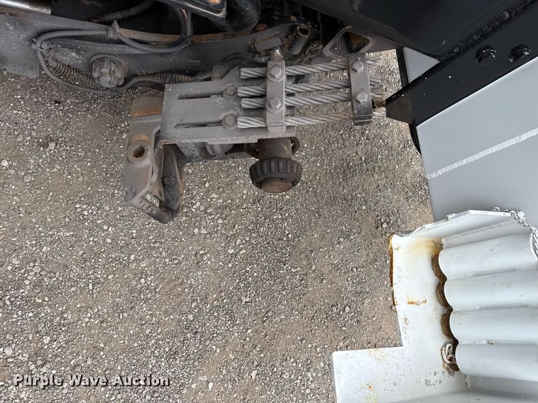 image for item EG5781 2010 Freightliner Business Class M2 crane truck