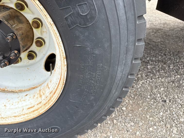 image for item EG5781 2010 Freightliner Business Class M2 crane truck