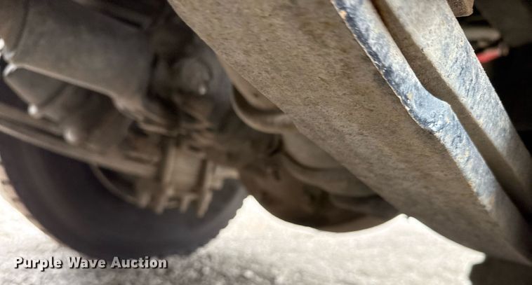 image for item EG5781 2010 Freightliner Business Class M2 crane truck