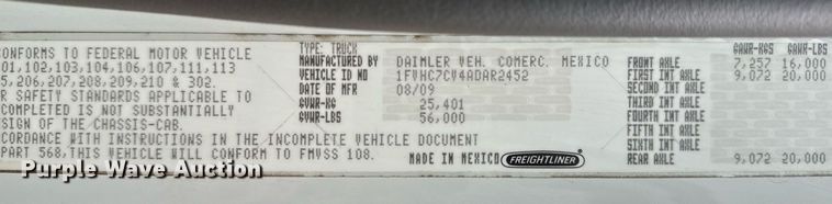 image for item EG5781 2010 Freightliner Business Class M2 crane truck