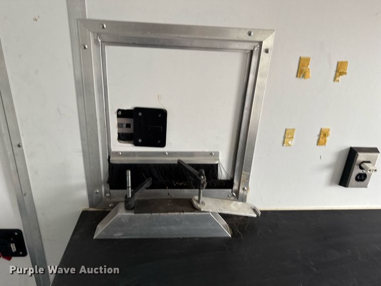 image for item EG5789 2022 InTech Trailers fiber optic splicing trailer