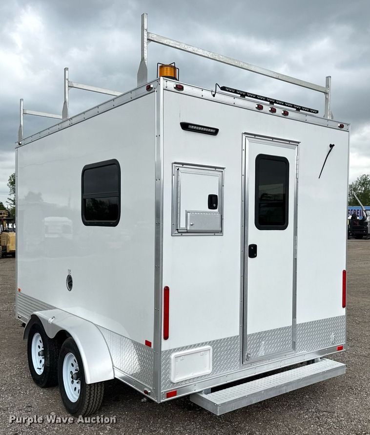 image for item EG5791 2022 InTech Trailers fiber optic splicing trailer